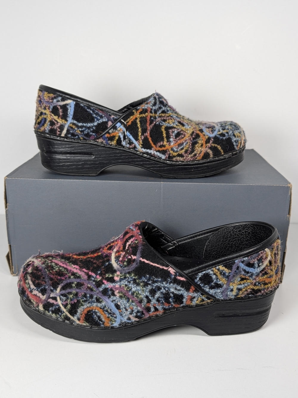 Dansko Professional Clogs 41 Confetti Scribble Wool Yarn Multi Color Shoes 10.5